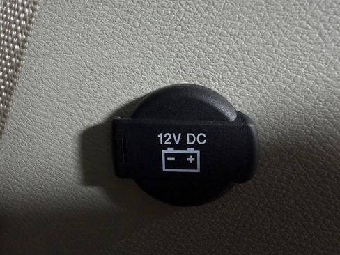 Used 2022 Chrysler Pacifica Touring-L FWD image 13