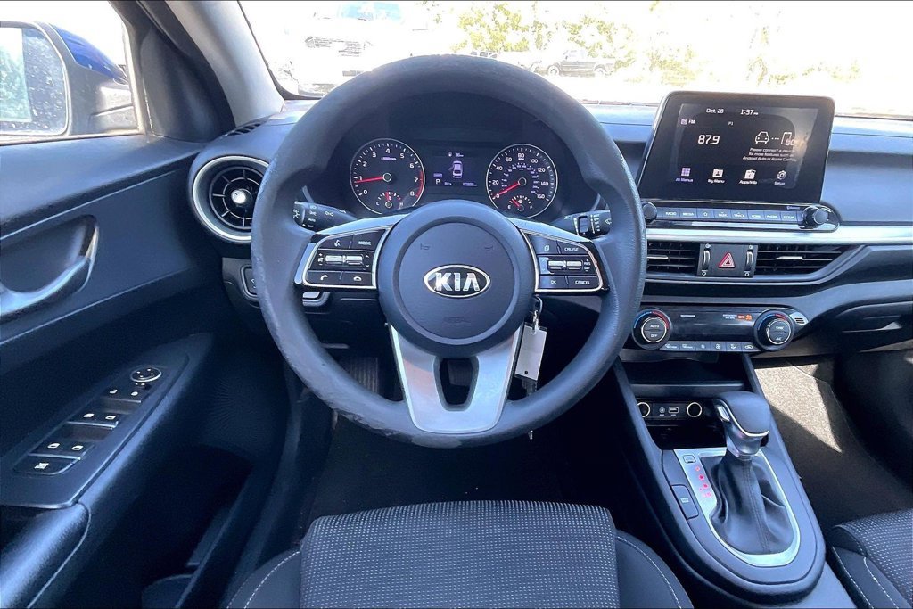 Used 2019 Kia Forte LXS FWD image 5