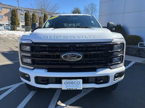 Used 2023 Ford F250 XLT w/ Black Appearance Package image 2