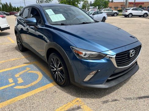 Used 2018 MAZDA CX-3 Touring FWD image 3