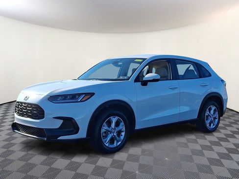 Used 2024 Honda HR-V LX image 3