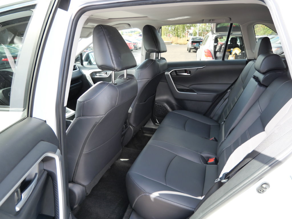 Certified 2023 Toyota RAV4 XLE Premium AWD/4WD image 11