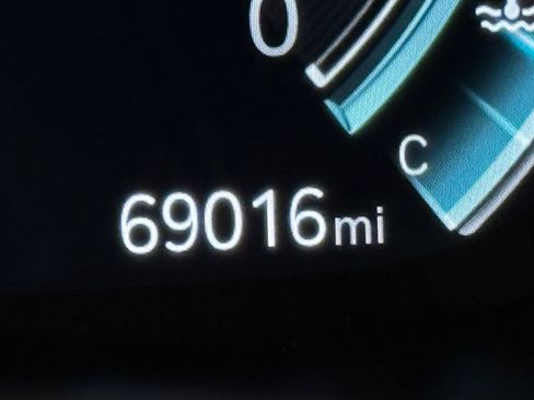 Used 2023 Genesis GV80 2.5T w/ Prestige Package image 20