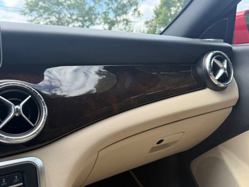 Used 2019 Mercedes-Benz CLA 250 4MATIC image 20