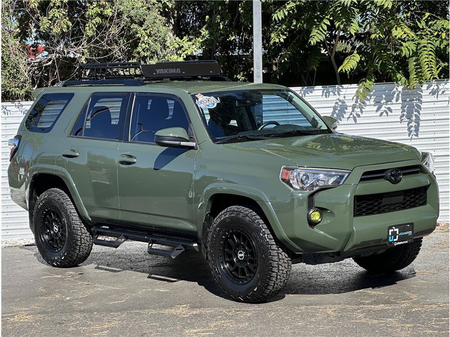 Used 2021 Toyota 4Runner Trail Special Edition AWD/4WD image 6