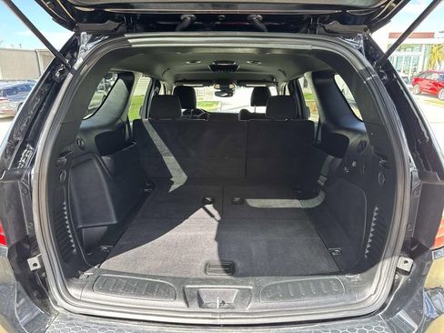 Used 2023 Dodge Durango SXT Launch Edition image 11