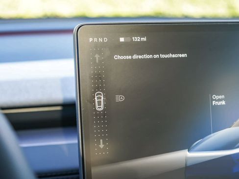 Used 2026 Tesla Model Y Long Range AWD/4WD image 19