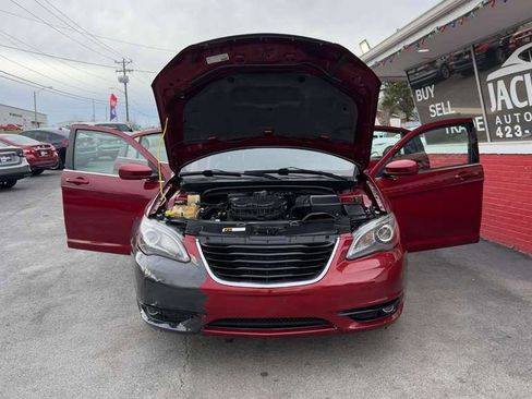 Used 2014 Chrysler 200 Limited w/ Sun/Sound Group image 30