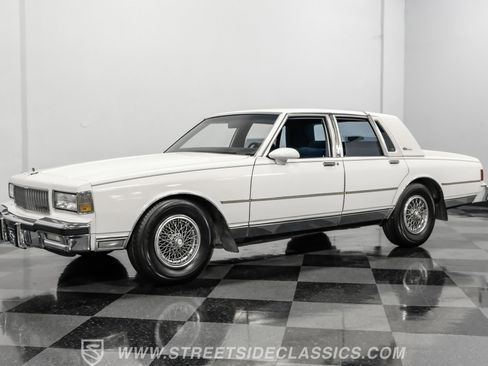 Used 1987 Chevrolet Caprice Classic Brougham image 7