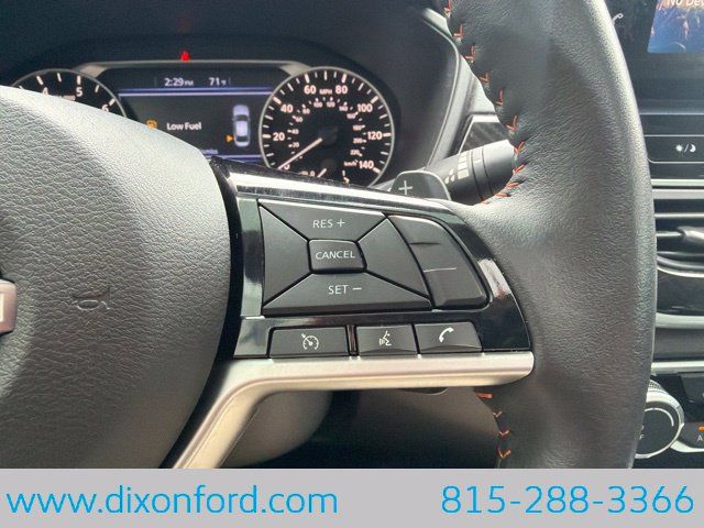 Used 2024 Nissan Altima 2.5 SR w/ SR Premium Package FWD image 18