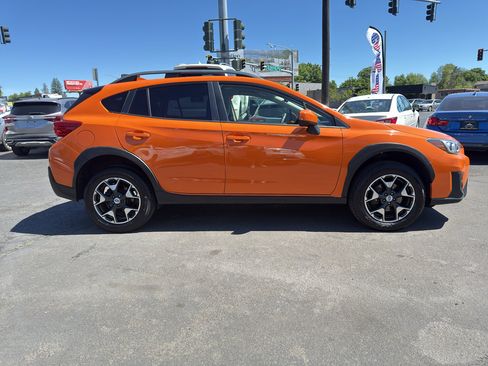 Used 2018 Subaru Crosstrek 2.0i Premium w/ Eyesight System AWD/4WD image 9