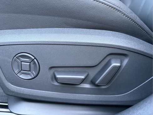 New 2026 Audi A6 Prestige image 11