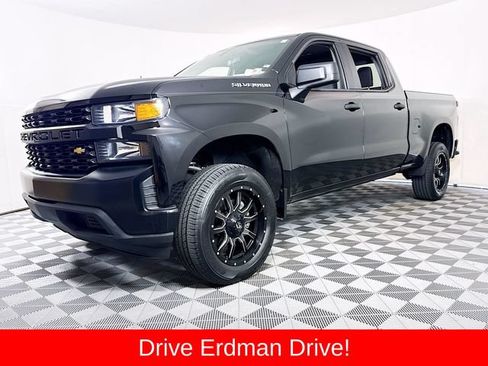 Used 2019 Chevrolet Silverado 1500 W/T w/ WT Convenience Package RWD image 3