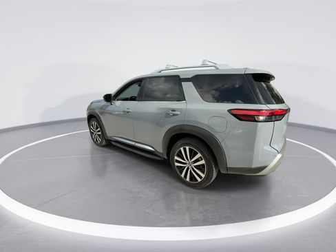 Used 2023 Nissan Pathfinder Platinum w/ Lighting Package (N93) AWD/4WD image 6