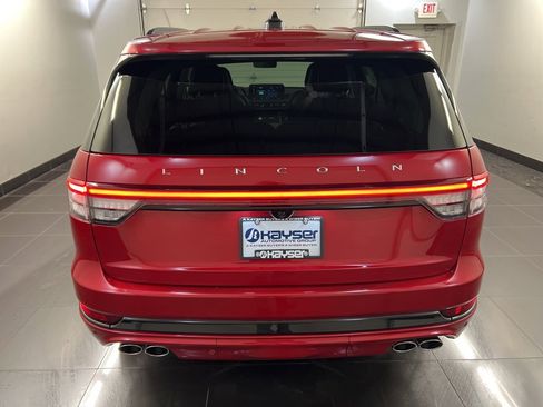 New 2026 Lincoln Aviator Reserve image 5