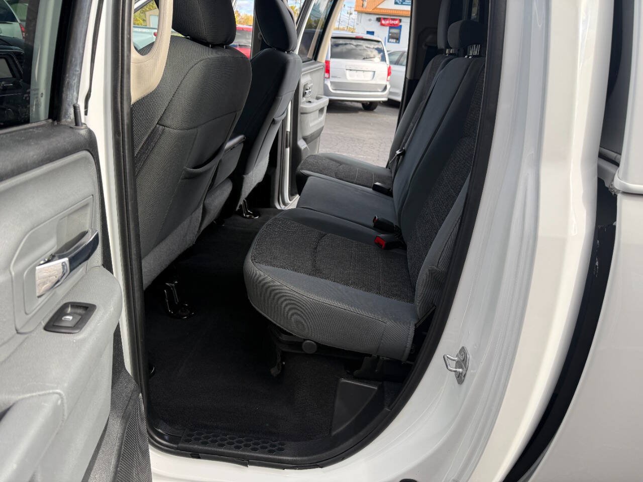 Used 2016 RAM 1500 Big Horn AWD/4WD image 14
