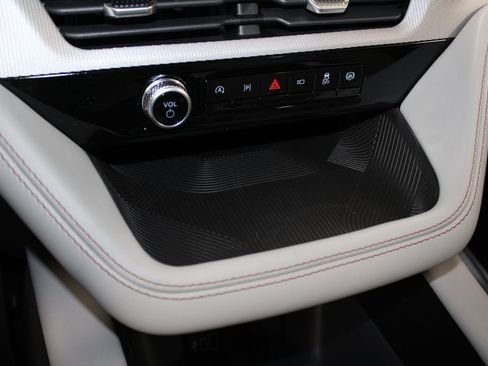 New 2026 Ford Explorer Active w/ Active Comfort Package image 52