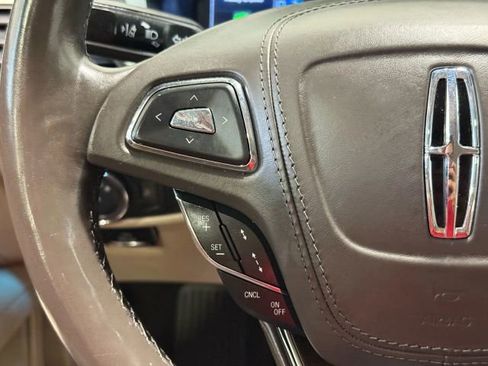 Used 2018 Lincoln MKZ Select w/ Technology Package image 14