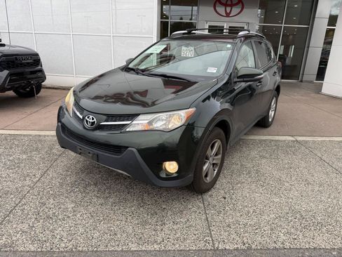 Used 2013 Toyota RAV4 XLE AWD/4WD image 2