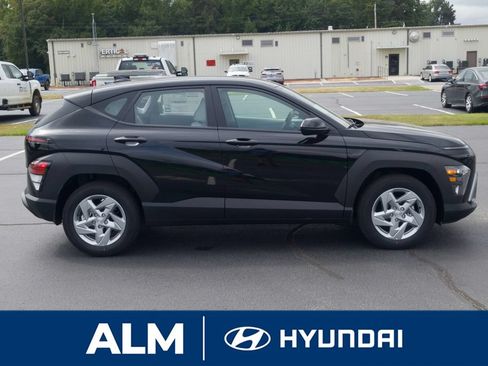 New 2026 Hyundai Kona SE FWD image 5