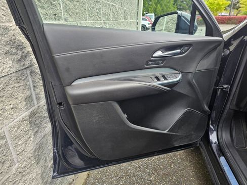 Used 2023 Cadillac XT4 Premium Luxury AWD/4WD image 24