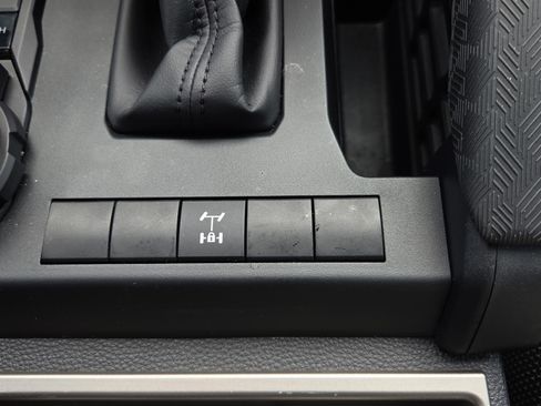 Certified 2025 Toyota 4Runner TRD Off Road image 22