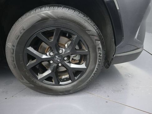 Used 2021 Toyota RAV4 XLE FWD image 9