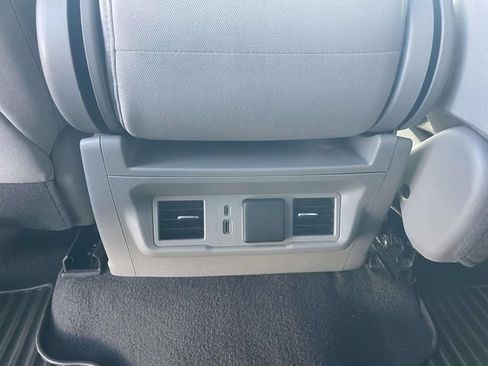 Used 2025 Chevrolet Silverado 1500 LT RWD image 13