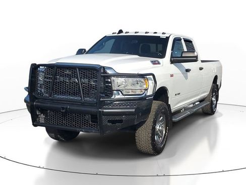 Used 2022 RAM 2500 Tradesman AWD/4WD image 2