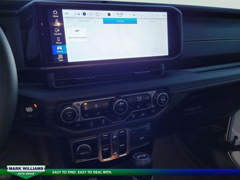 Used 2024 Jeep Wrangler Sahara w/ Safety Group image 31