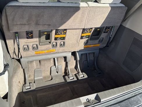 Used 2012 Toyota Sienna LE image 14