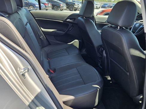 Used 2011 Buick Regal CXL w/ RL3 Preferred Equipment Group image 16