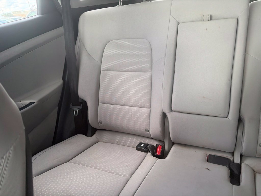 Used 2020 Hyundai Tucson SE w/ Cargo Package FWD image 12