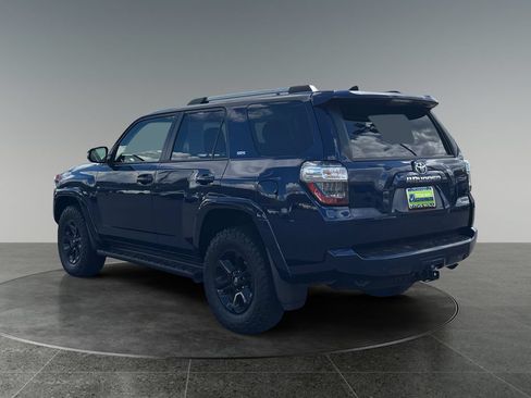 Used 2024 Toyota 4Runner SR5 Premium w/ Moonroof Package AWD/4WD image 7