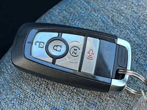 Used 2025 Ford Maverick XLT w/ XLT Luxury Package image 37