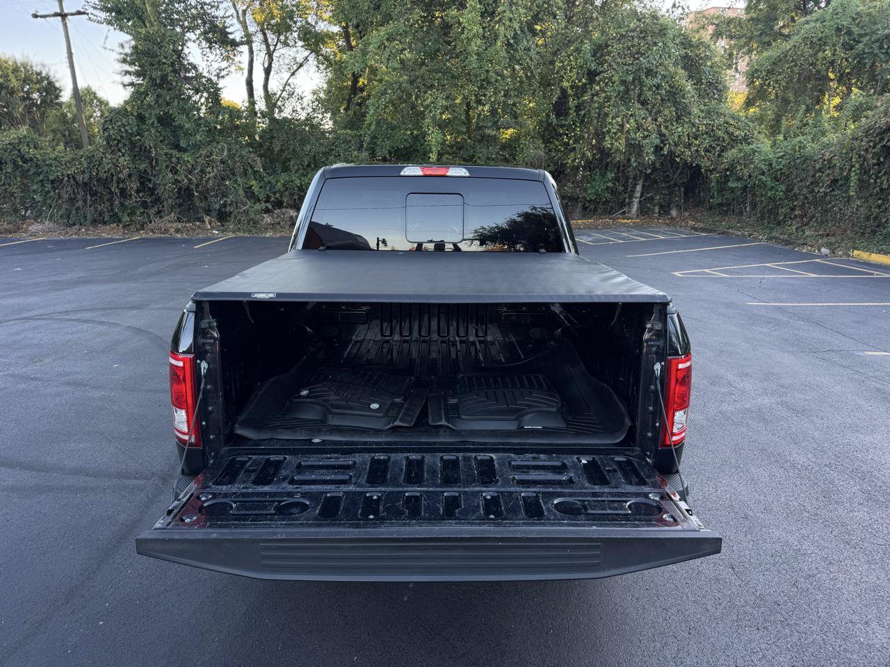 Used 2015 Ford F150 XLT w/ Equipment Group 302A Luxury RWD image 29