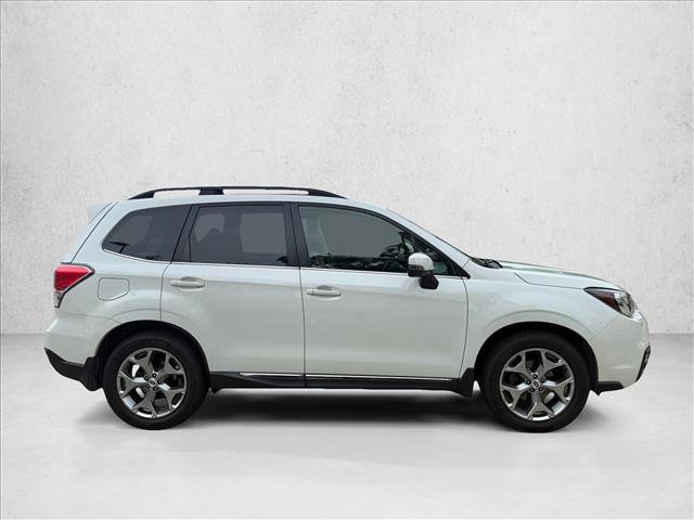 Used 2017 Subaru Forester 2.5i Touring AWD/4WD image 4