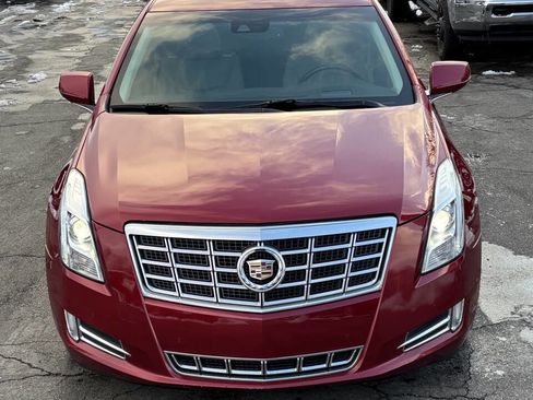 Used 2013 Cadillac XTS Premium image 3