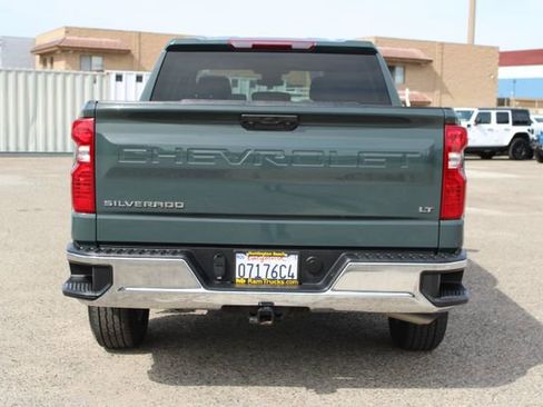 Used 2025 Chevrolet Silverado 1500 LT image 4