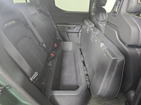 Used 2025 Rivian R1T Adventure AWD/4WD image 25