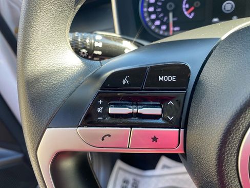 Used 2023 Hyundai Tucson SEL image 18