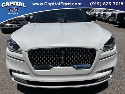 Used 2024 Lincoln Aviator Black Label w/ Dynamic Handling Package AWD/4WD image 10