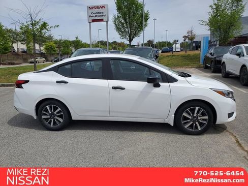 New 2025 Nissan Versa S w/ S Plus Package FWD image 2