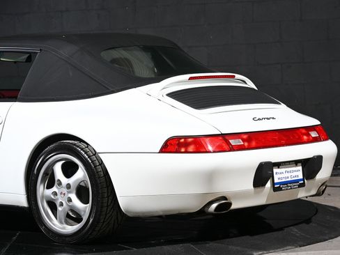 Used 1996 Porsche 911 Carrera image 38