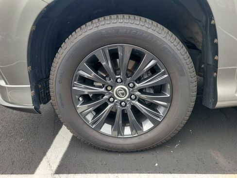 Used 2021 Lexus GX 460 Premium AWD/4WD image 18