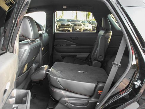 Used 2023 Nissan Pathfinder Rock Creek image 32