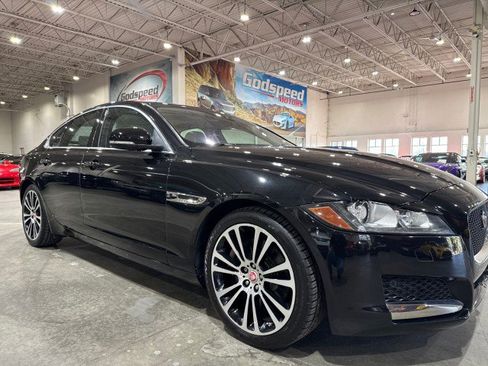 Used 2016 Jaguar XF Prestige image 23