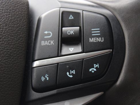 Used 2020 Ford Explorer Platinum w/ Premium Technology Package image 16