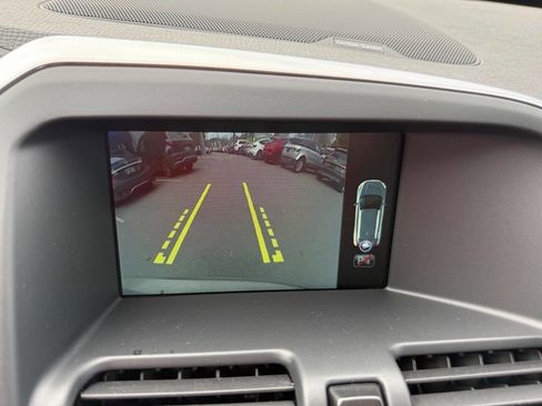 Used 2015 Volvo XC60 T5 Platinum FWD image 25