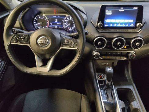 Used 2023 Nissan Sentra SV FWD image 22